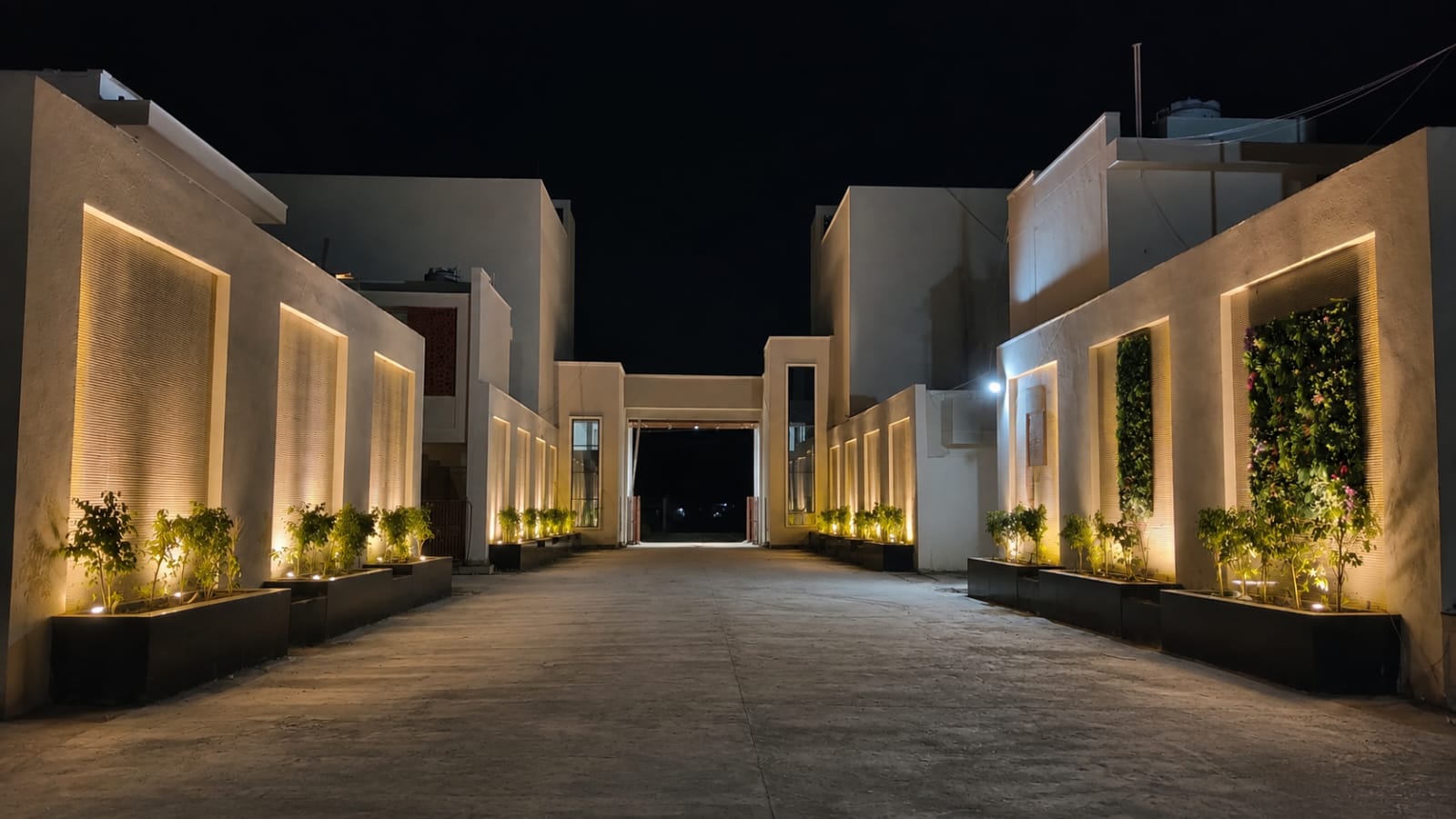 Orchid Villa, Lucknow -2, 3 & 4bhk Starting @ ₹ 53 Lac*