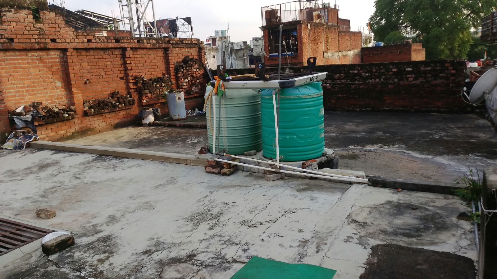 Old House for Sale in Khadra Chungi, Lucknow - Home Starting @ ₹45 Lac*